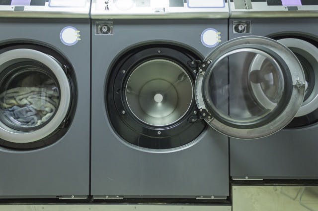 The Benefits of Leasing Laundry Equipment